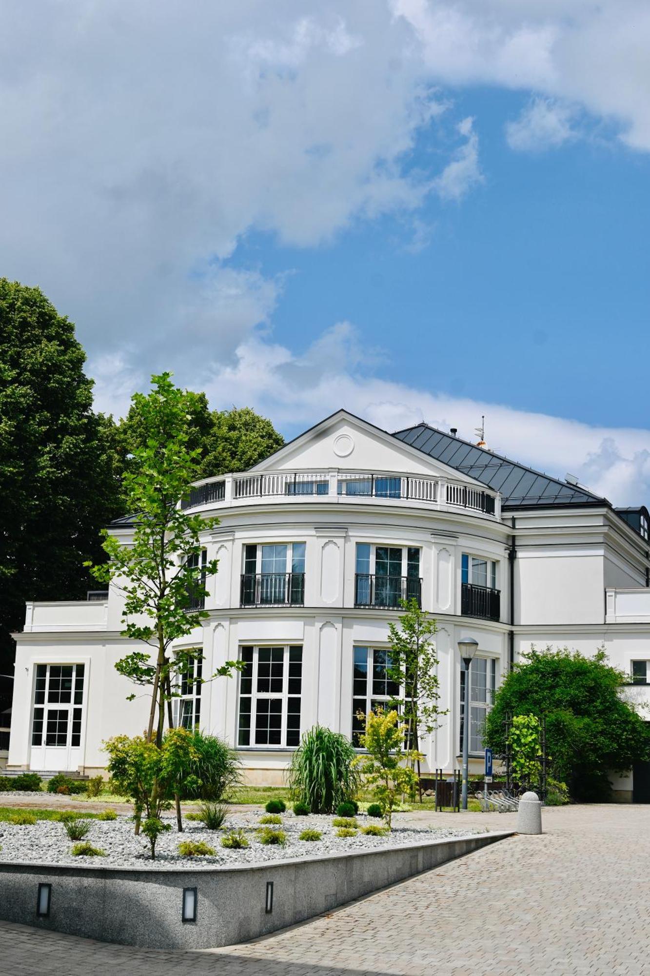 Hotel Sokol Wellness & Spa Łańcut Eksteriør billede